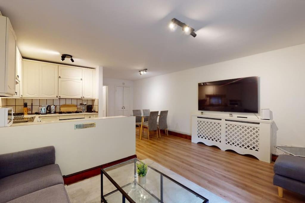 185 Lanark Properties ลอนดอน ภายนอก รูปภาพ